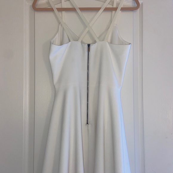 Cream colored  skater dress - Picture 2 of 4